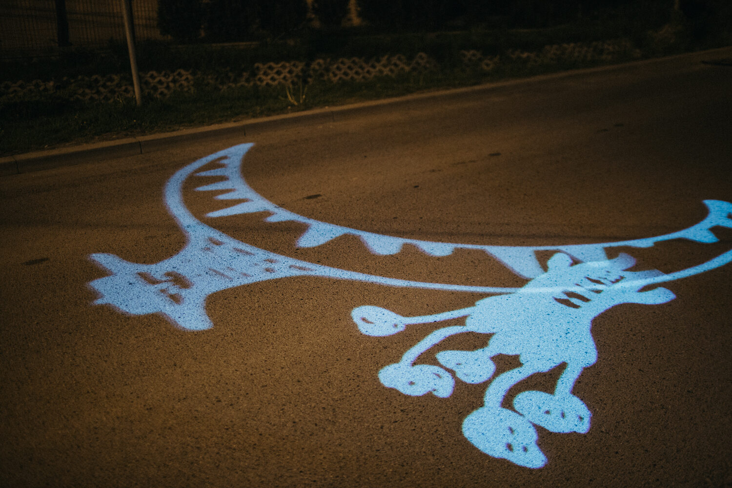 Fragment nocnej projekcji mutantów